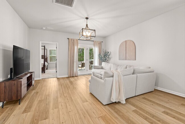 Building Photo - Modern Moncks Corner Home!