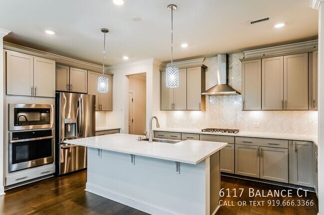 Building Photo - 6117 Balance Ct
