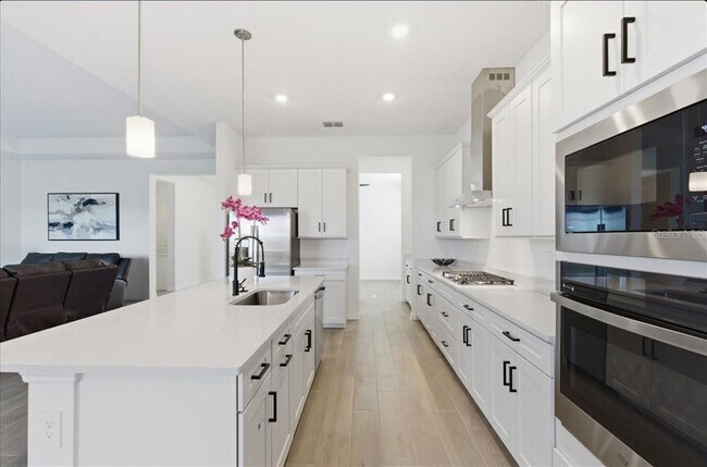 Building Photo - 5522 Lightning Whelk Ln