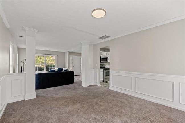 Building Photo - 6115 Riveroak Terrace