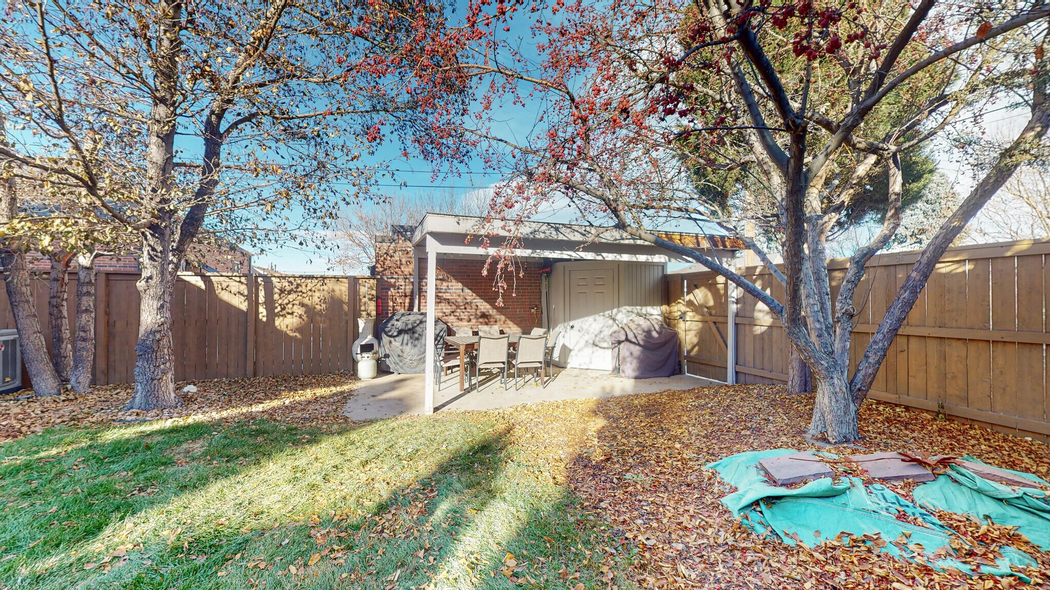 Building Photo - 1444 Birch St