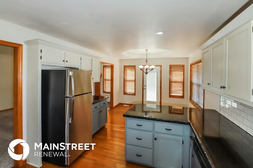 Building Photo - 1101 Melody Ct