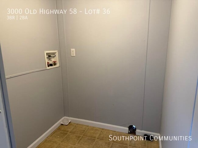 Building Photo - 3000 Old Hwy 58