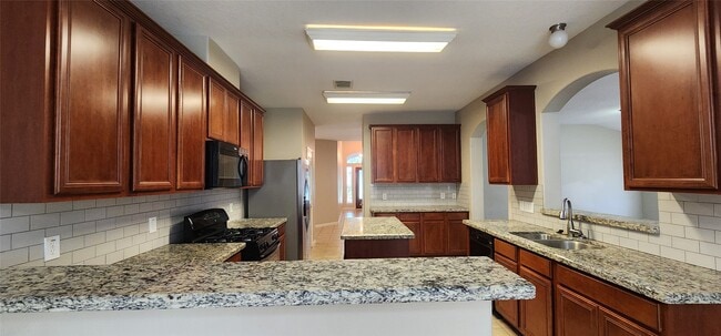Building Photo - 22907 Lily Creek Dr
