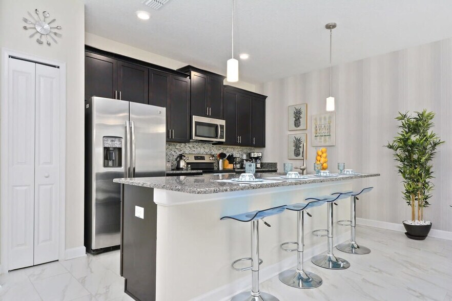 Building Photo - 3076 Tom Sawyer Dr