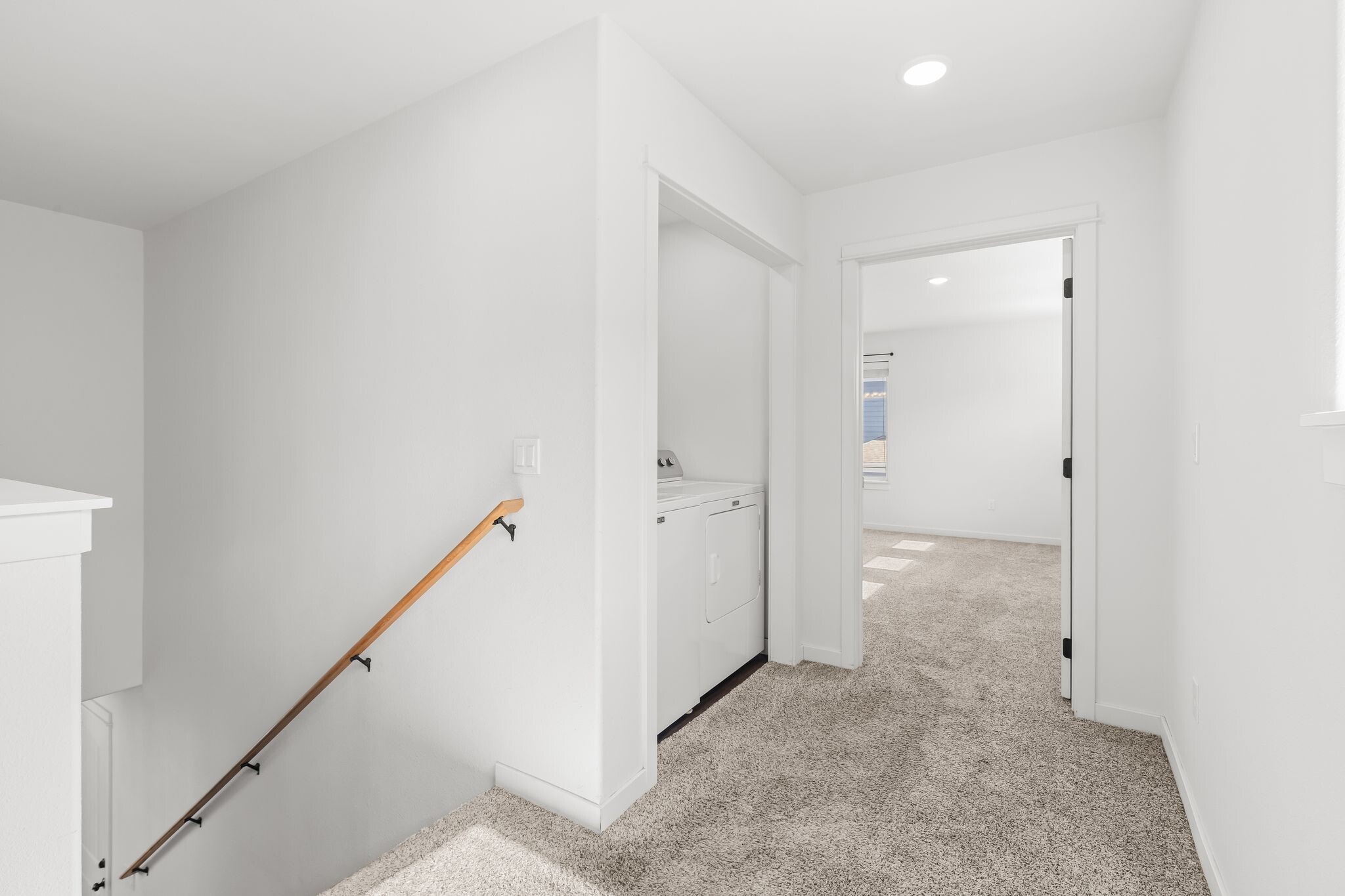Building Photo - 1006 Pendulum Lane