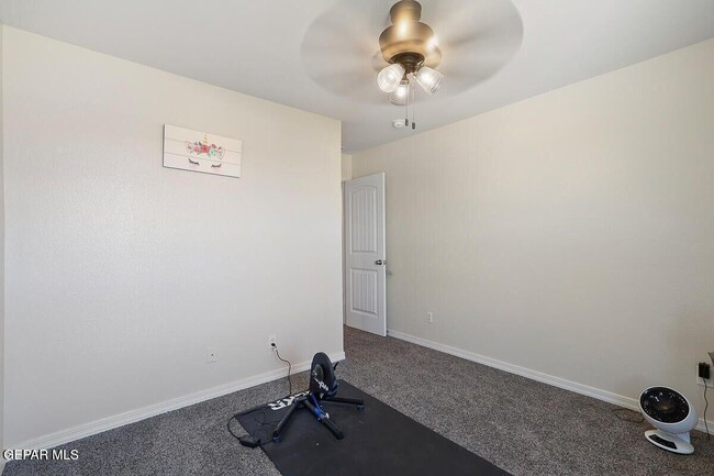 Building Photo - 11381 Hidalgo Dr