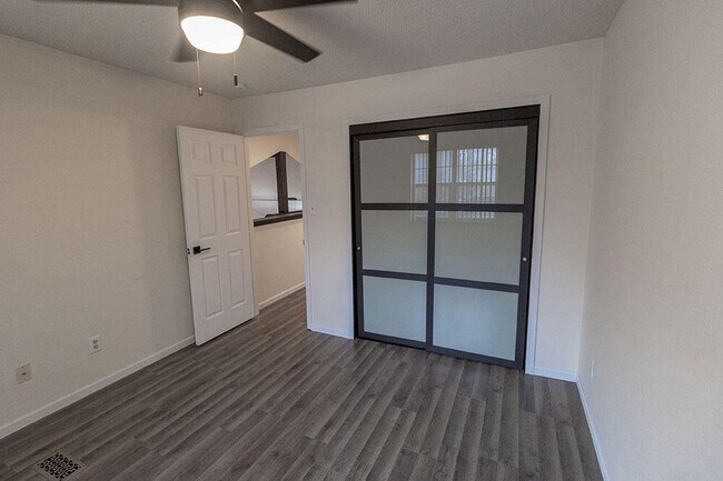 Building Photo - 3411 Crossings Dr