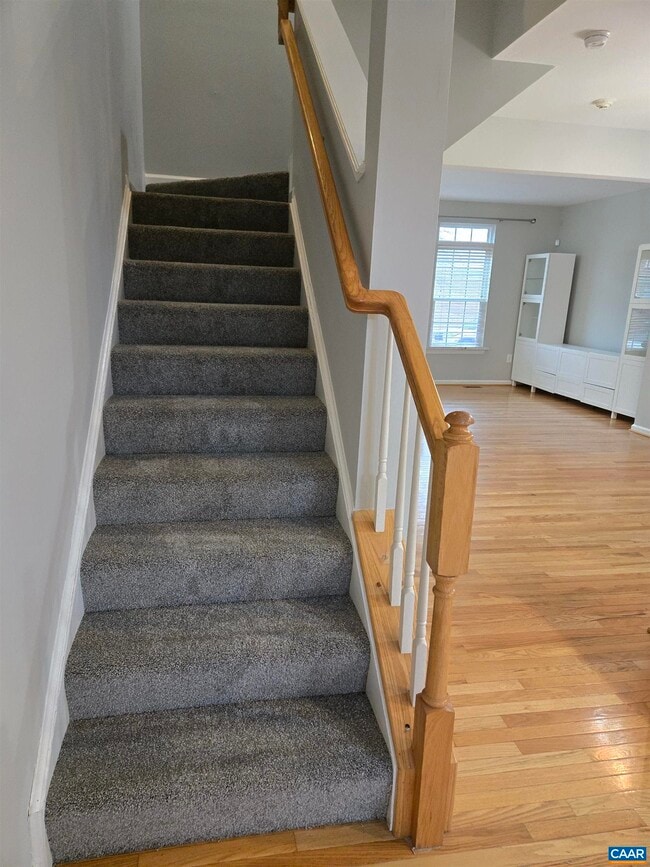 Building Photo - 2452 Abington Dr