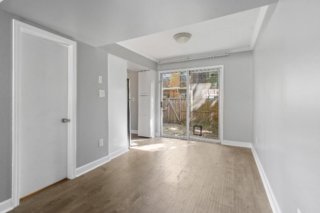 Building Photo - 120 Biscayne Dr NW