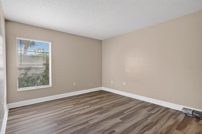 Building Photo - 14319 Hanging Moss Cir