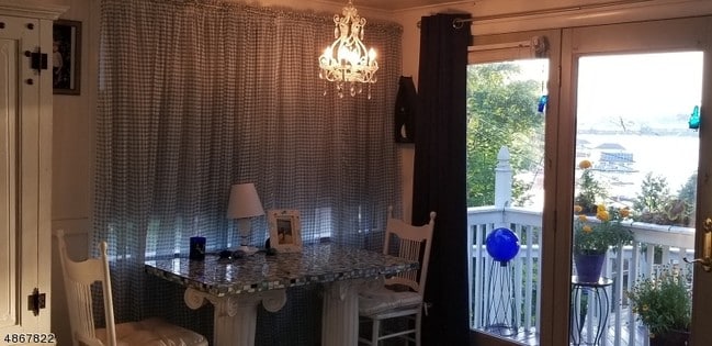 Building Photo - 19 Windemere Ave