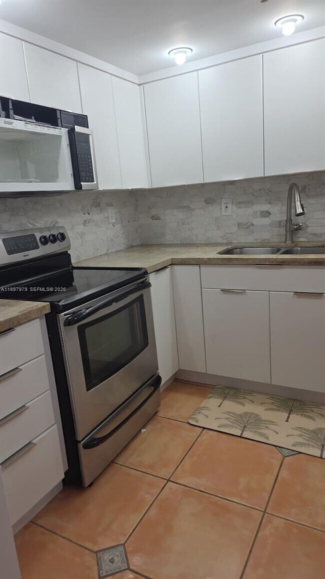 Building Photo - 5249 NW 7th St