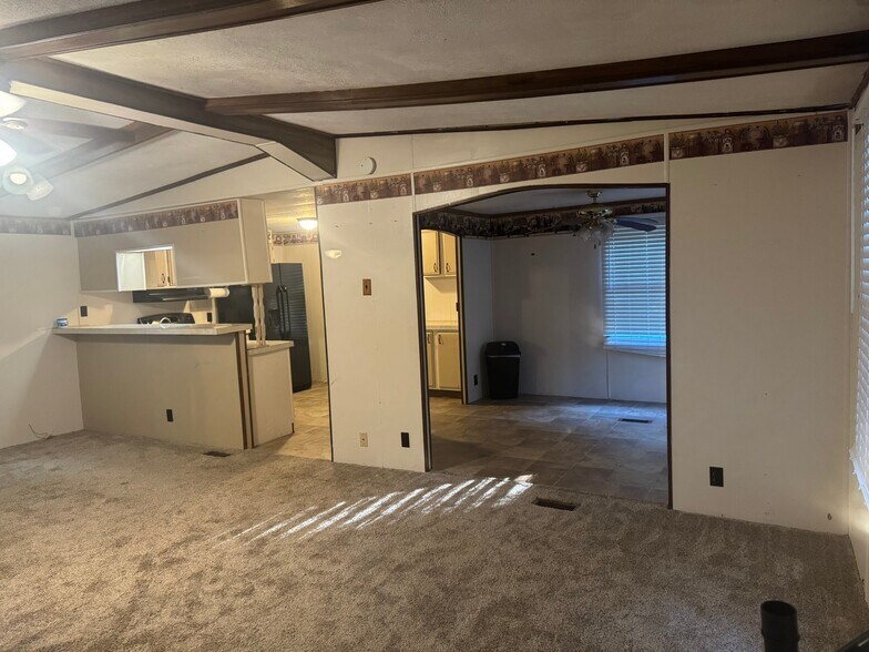 Building Photo - 9106 OH-279