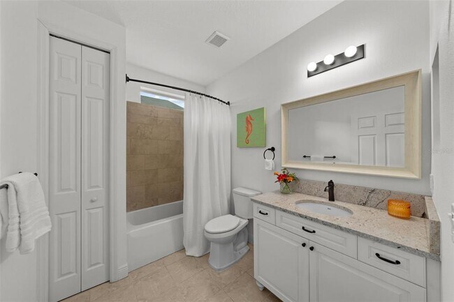 Building Photo - 12116 Lagoon Ln