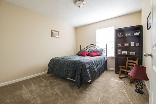 Building Photo - 4414 Sunday Silence Way
