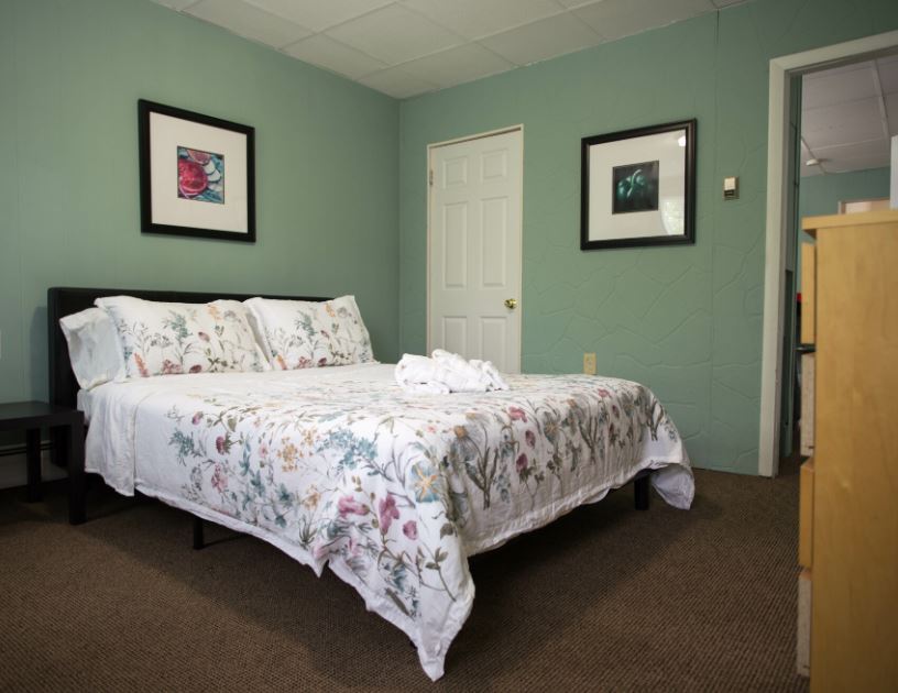 Building Photo - 42 Everett St