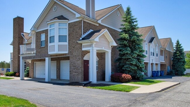 Building Photo - 401 Augusta Way