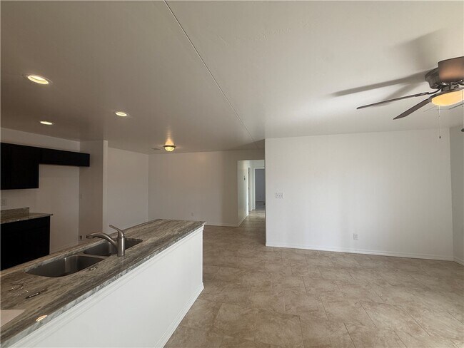 Building Photo - 953 Berk Ave