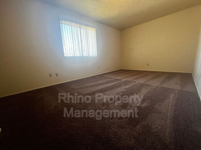 Building Photo - 449 N 1465 W