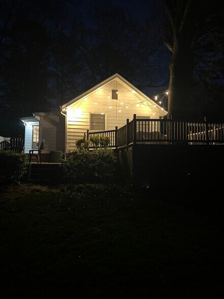Deck - 726 Hartford Ave