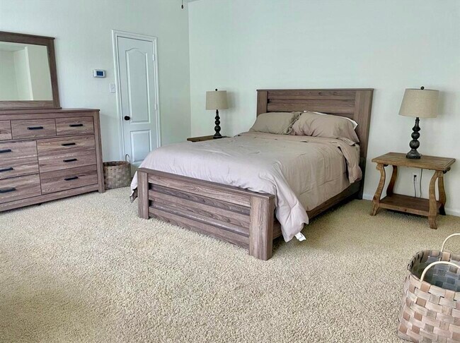 Building Photo - 118 Wood Drake Place