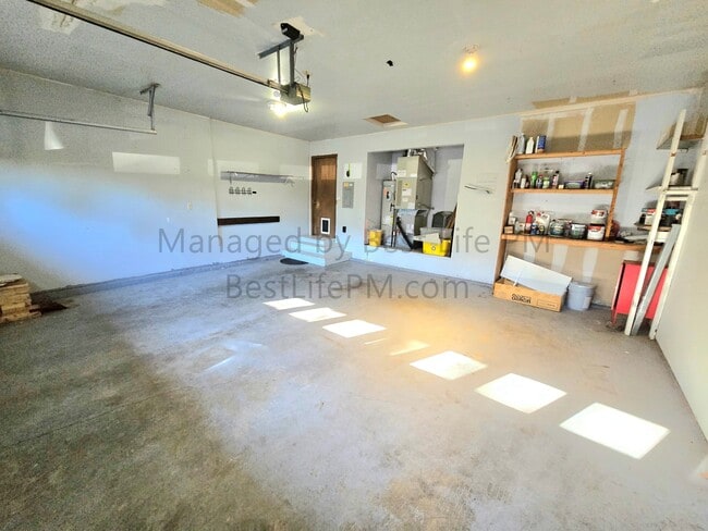 Building Photo - 9 Mountain Cir