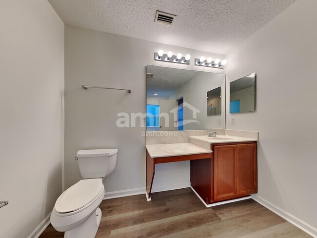 Building Photo - 11527 Spring Board Dr