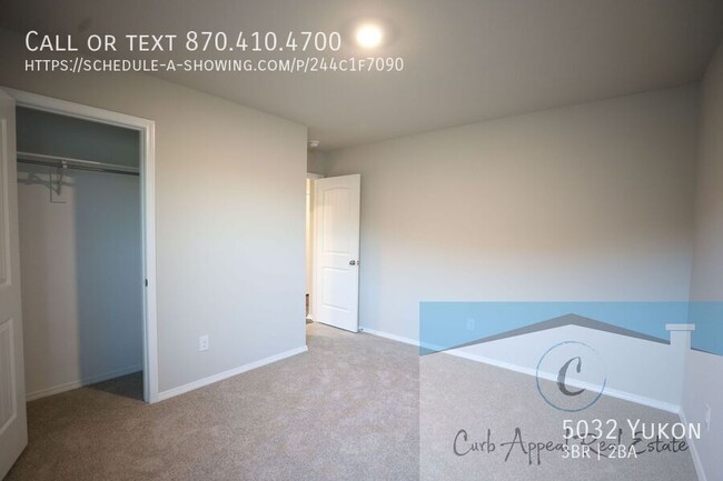 Building Photo - Move in special $800!!  New construction i...