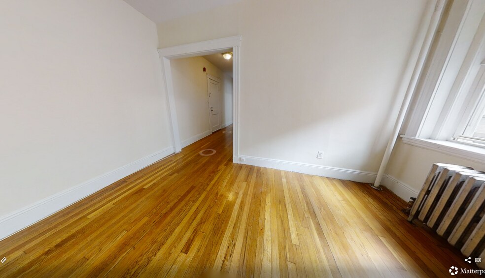 Building Photo - 120 Washington St