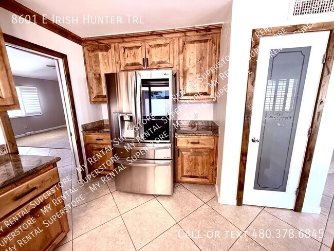 Building Photo - 8601 E Irish Hunter Trail