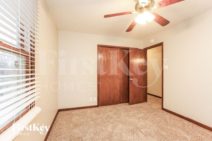 Building Photo - 8738 Buckhaven Dr