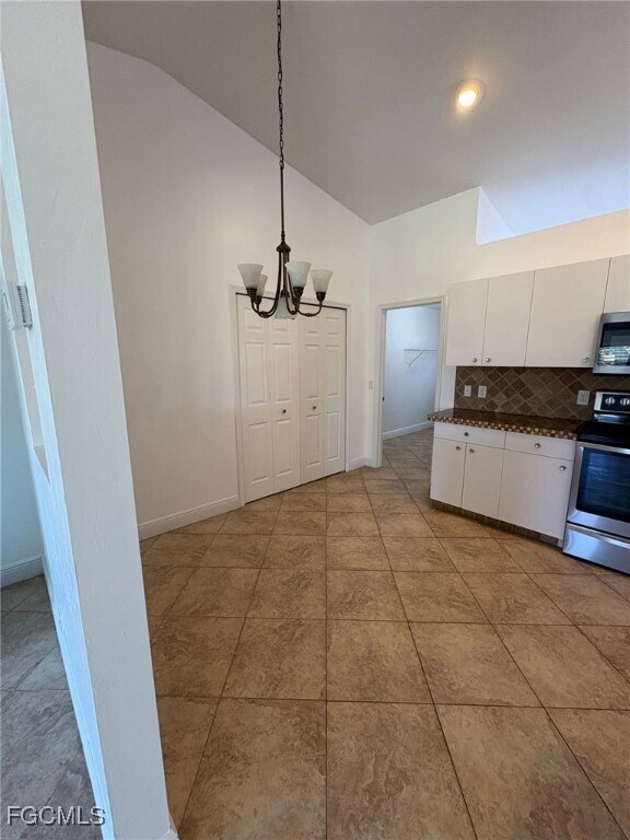 Building Photo - 1502 SW 20th Ave