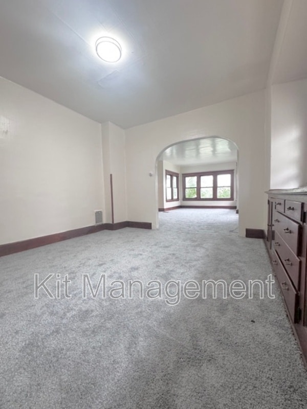 Building Photo - 4158 Commonwealth Ave