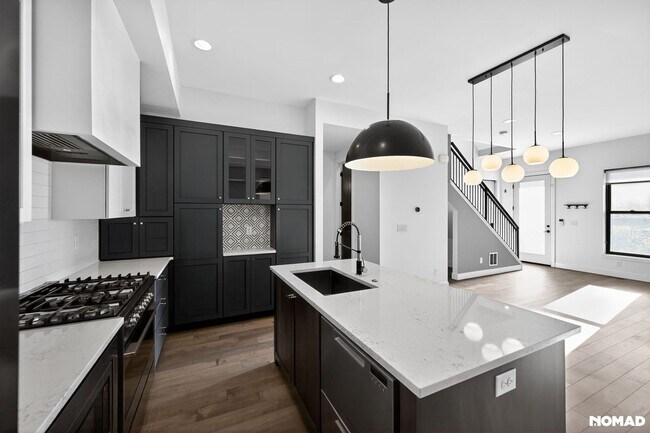 Building Photo - 1 month FREE rent RINO/3-Bed, 3.5-Bath townhouse