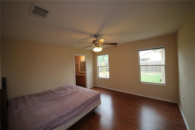 Building Photo - 1432 Coriander Dr