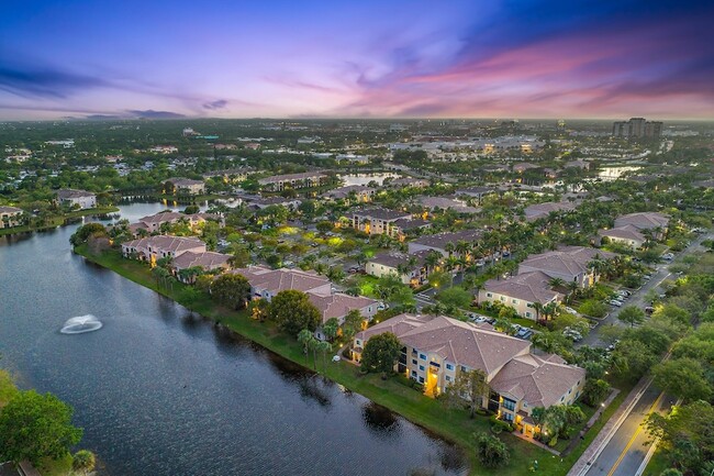 Building Photo - 2805 Veronia Dr
