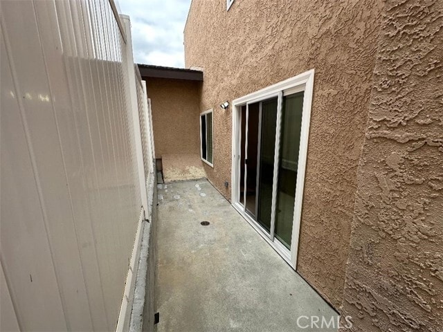 Building Photo - 1534 E Wilson Ave