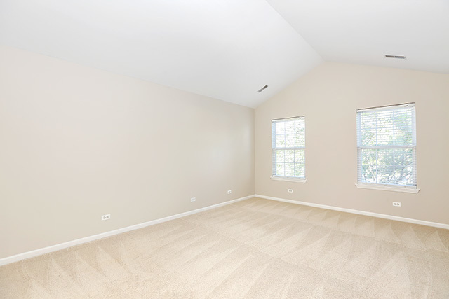 Building Photo - 860 S Insignia Ct
