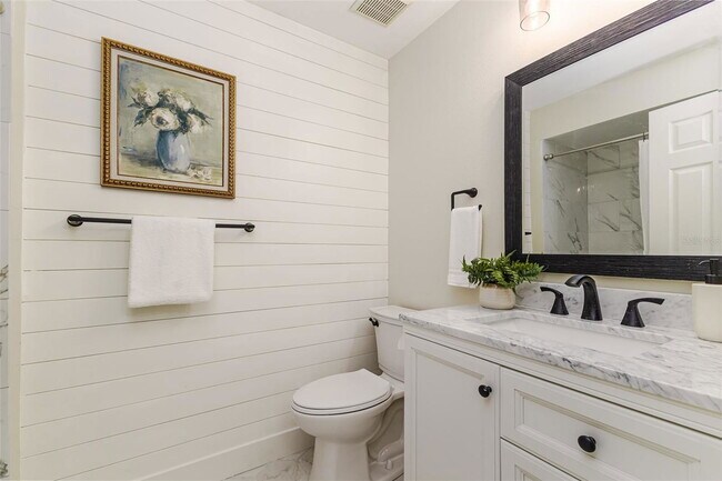 Building Photo - 956 Harbor Town Dr