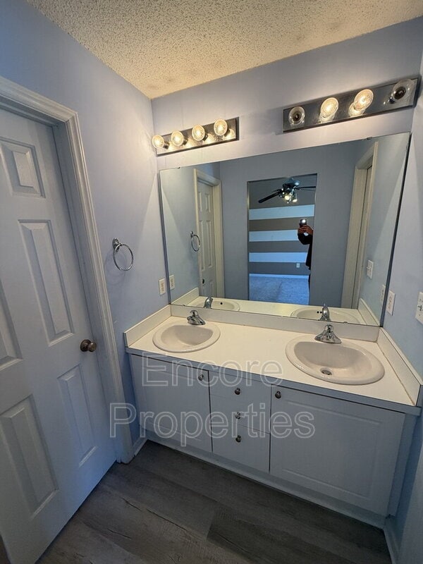 Building Photo - 5750 Osprey Cove Dr