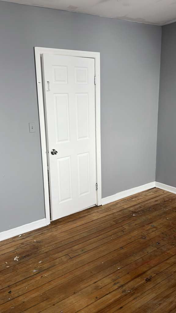 Building Photo - 13 Poplar Pl