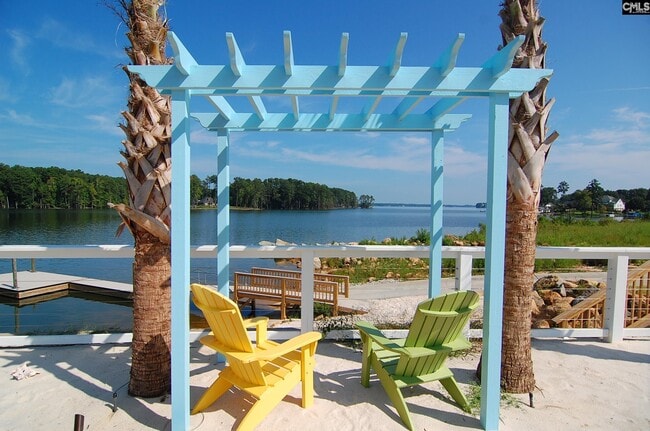 Building Photo - 362 Cabana Wy