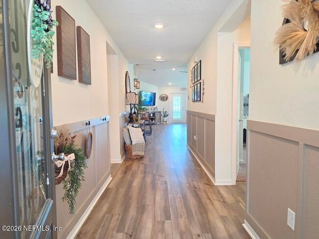 Building Photo - 11189 Buckner Ln