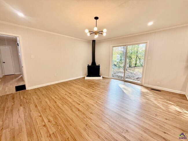 Building Photo - 519 Arrowhead Trl