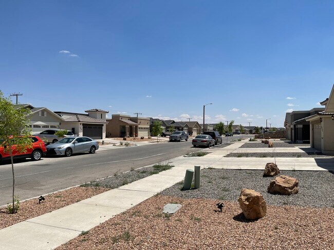 Building Photo - 5013 Joe Castillo St