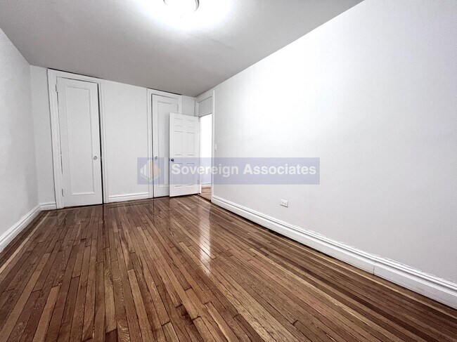 Building Photo - 400 Fort Washington Avenue