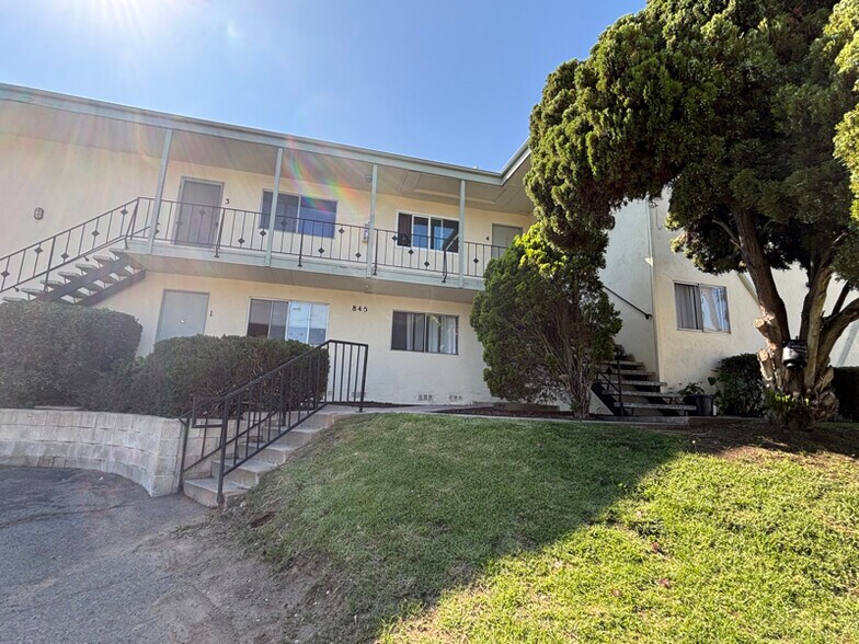 Building Photo - 845 Normark Terrace