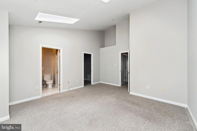 Building Photo - 9236 Owings Choice Ct