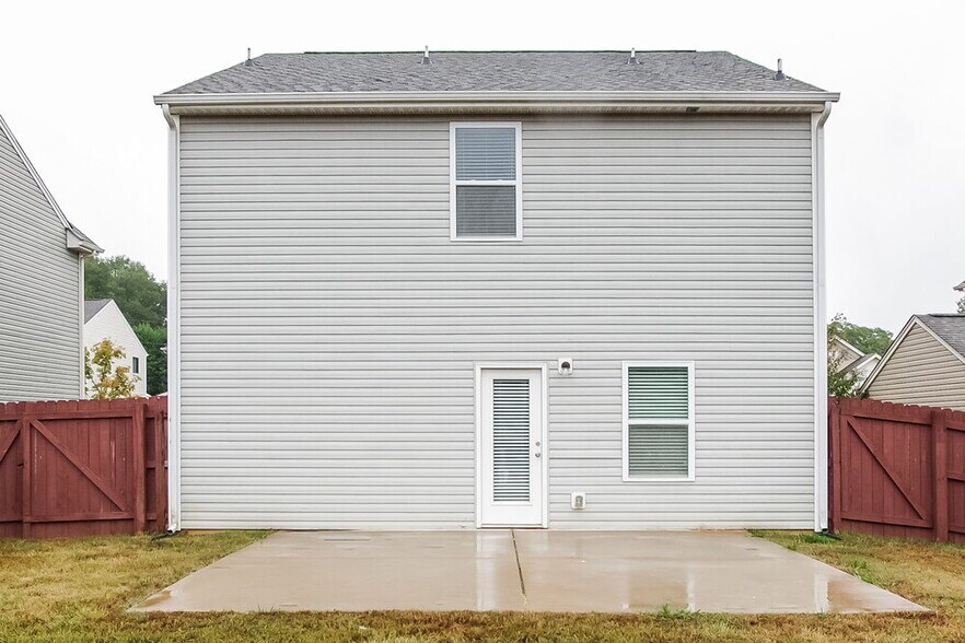 Building Photo - 252 Ranlo Ave
